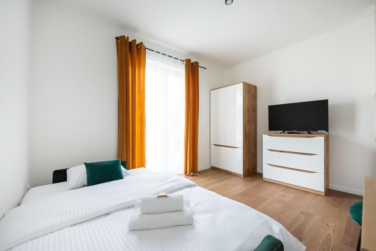 Hohome Comfy Apartments Warsaw Exterior photo
