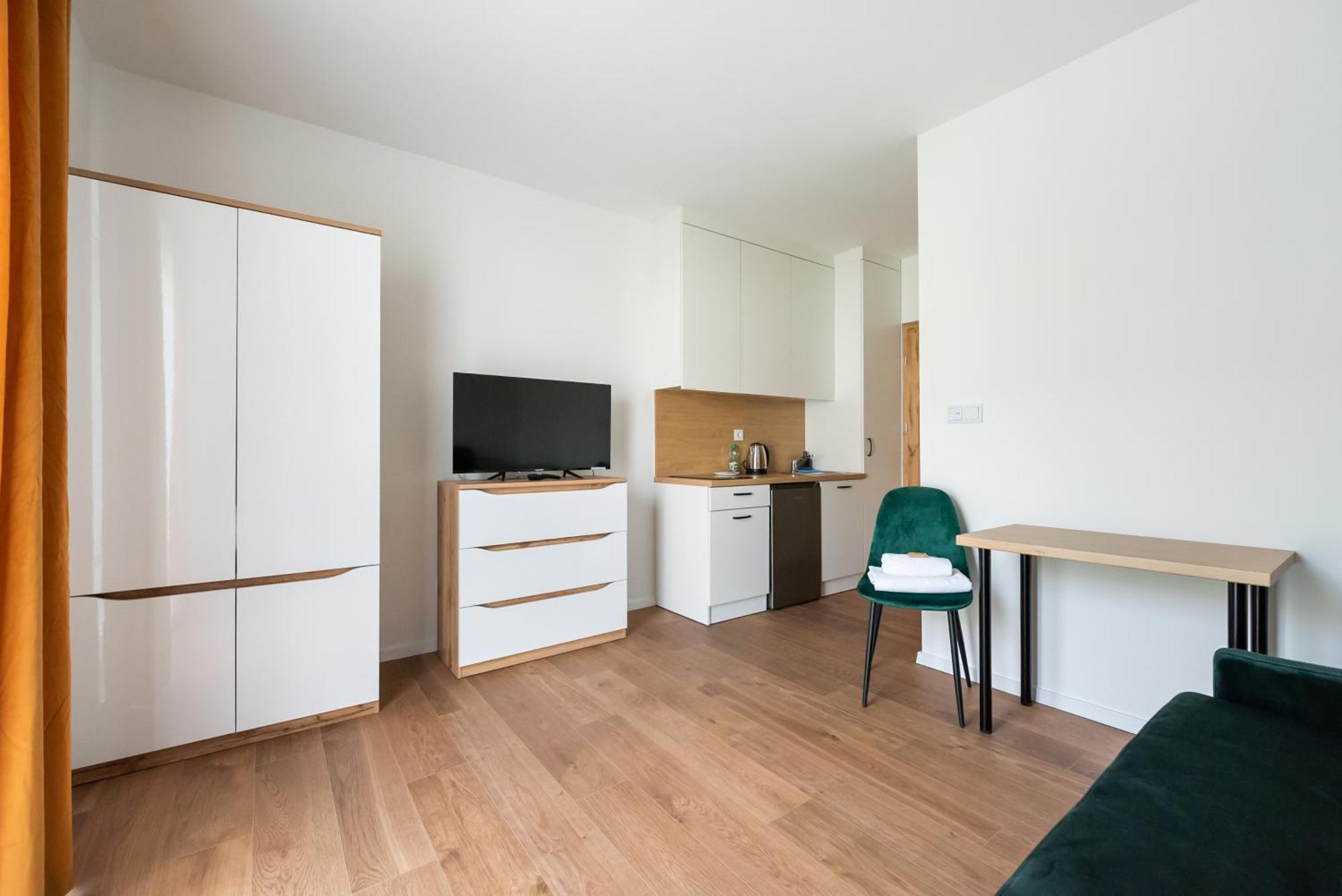 Hohome Comfy Apartments Warsaw Exterior photo